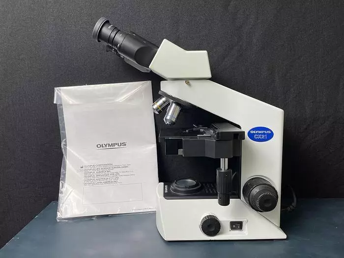 Olympus CX-21FS2 Microscope